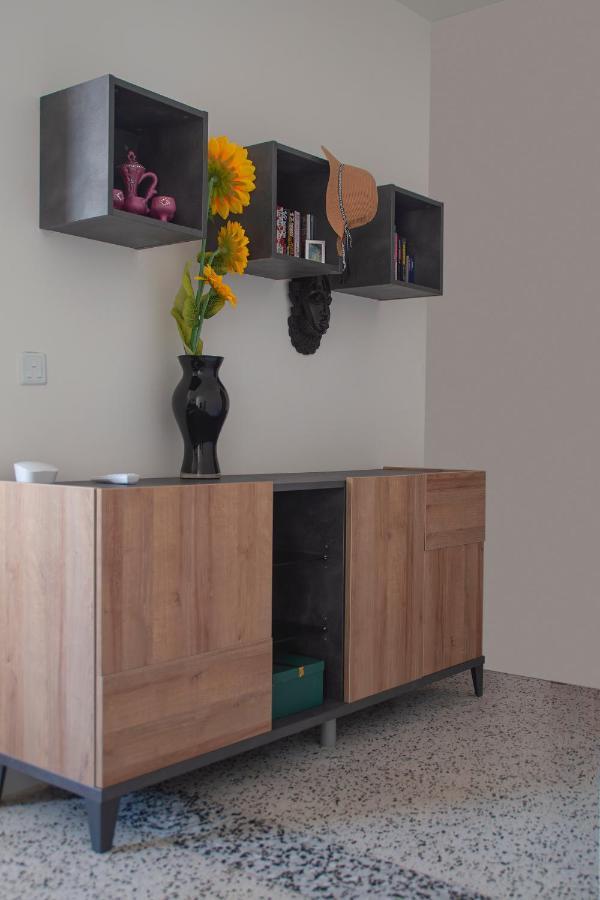 Two Bedroom In Bugibba Apartment *