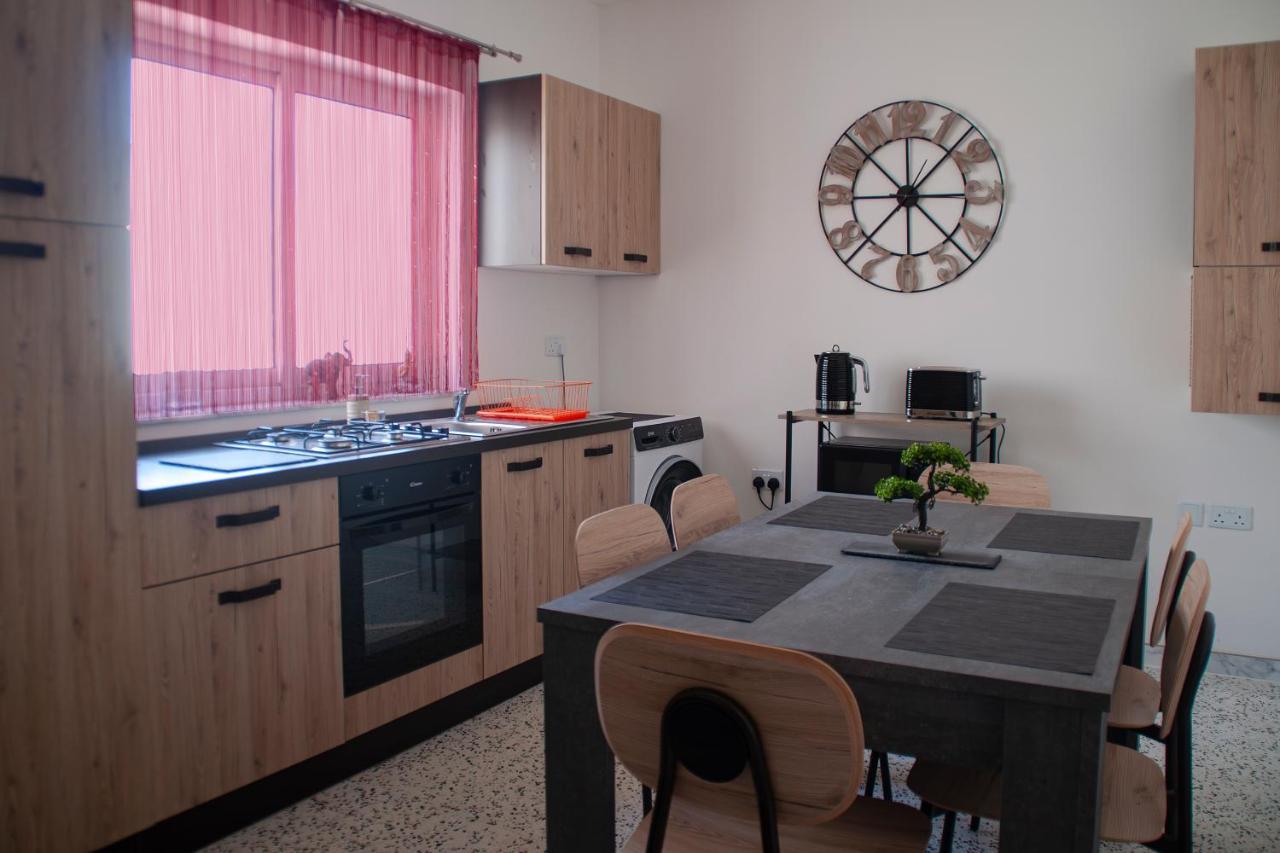 Two Bedroom In Bugibba * St. Paul's Bay
